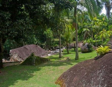 Pousada Alarum Araquari Exterior photo